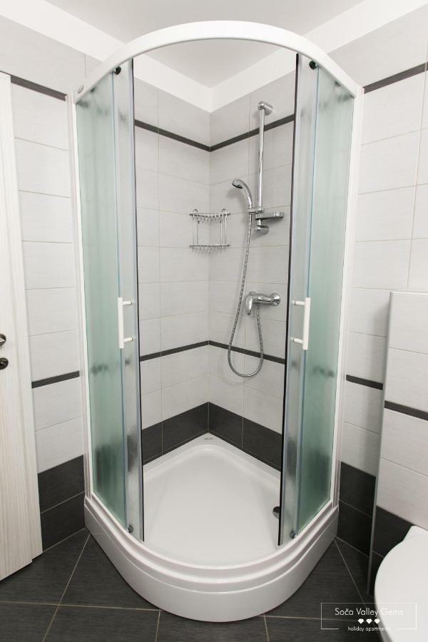 Emerald Soca Apartment 톨민 외부 사진
