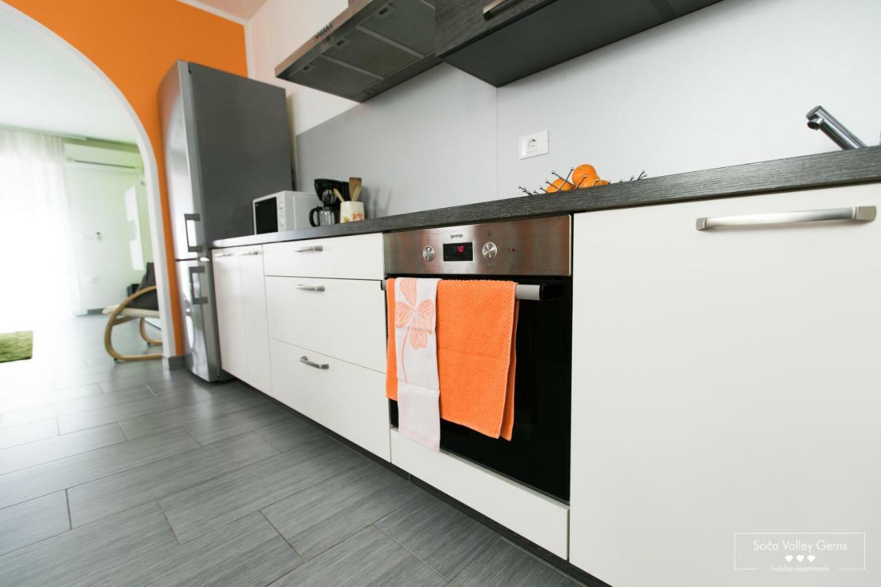 Emerald Soca Apartment 톨민 외부 사진