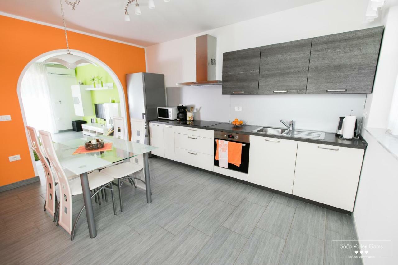 Emerald Soca Apartment 톨민 외부 사진